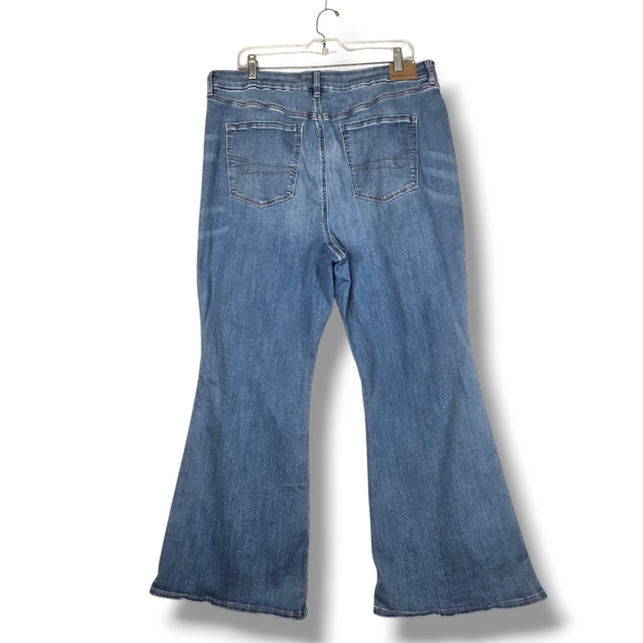 American Eagle Super Curvy High Rise Flare Jean Blue Stretch 18 Short 18S - Picture 10 of 15